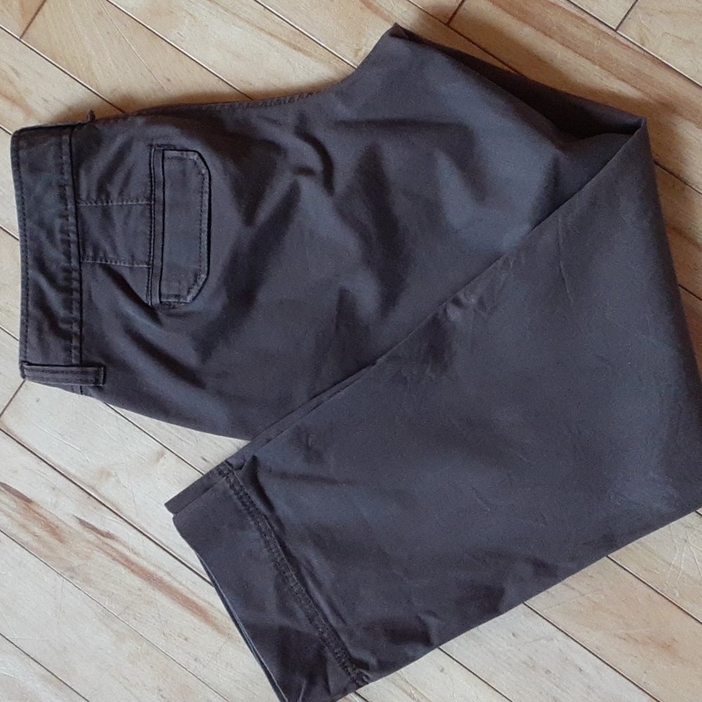 Ladies capris - Picture 4 of 4
